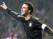 詹姆斯重返赛场首秀，败北却引爆DWG全场激情