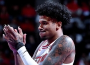 快船险胜格林，状态爆棚关键表现点燃全场！