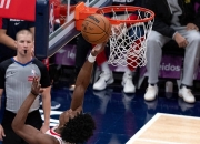 凯尔特人绝杀时刻，绝杀战胜点燃赛场，黄蜂迎来胜利！